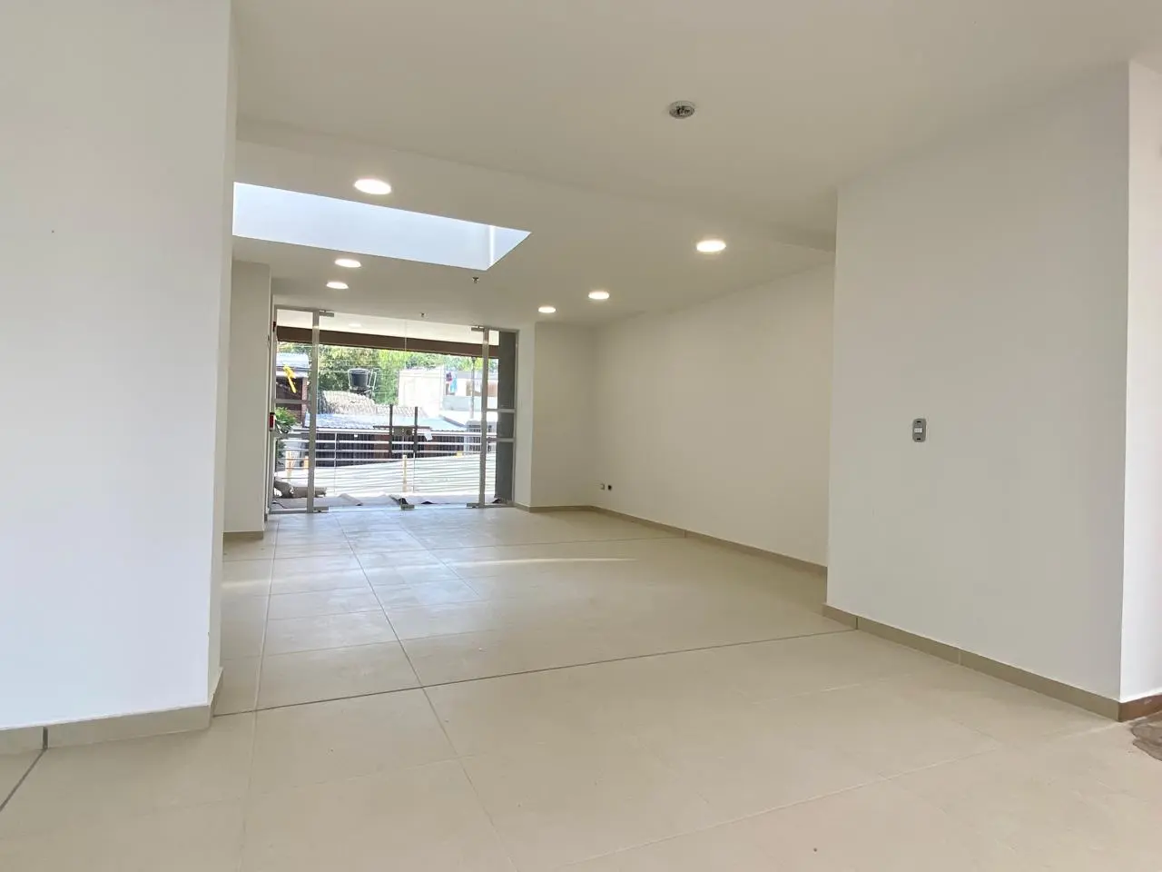 WhatsApp Image 2025-02-27 at 12.22.47 (2)